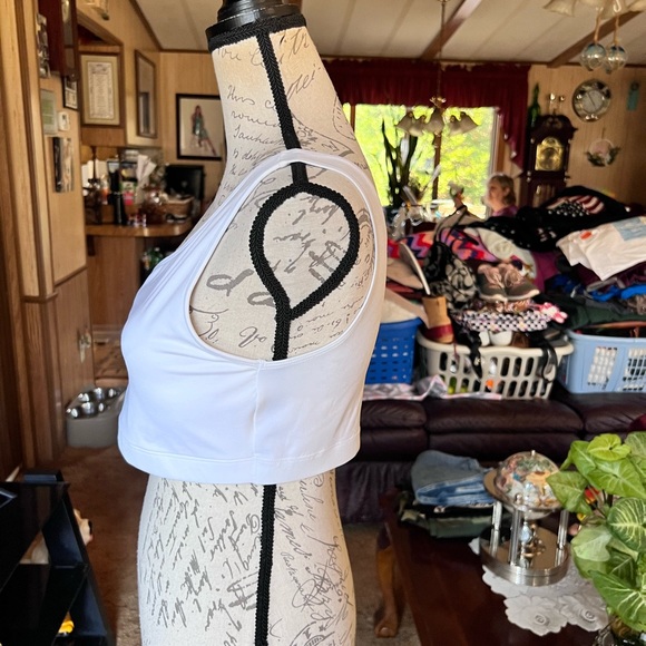 NWT Victoria Secret Pink Sport ultimate lightly lined one shoulder white bra. - Picture 8 of 15